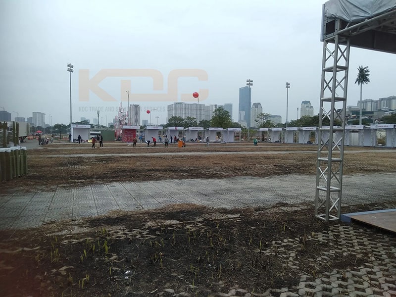 Vệ sinh khu vực để xe của Sự kiện Honda Thanks Day tại sân F1 Mỹ ĐÌnh