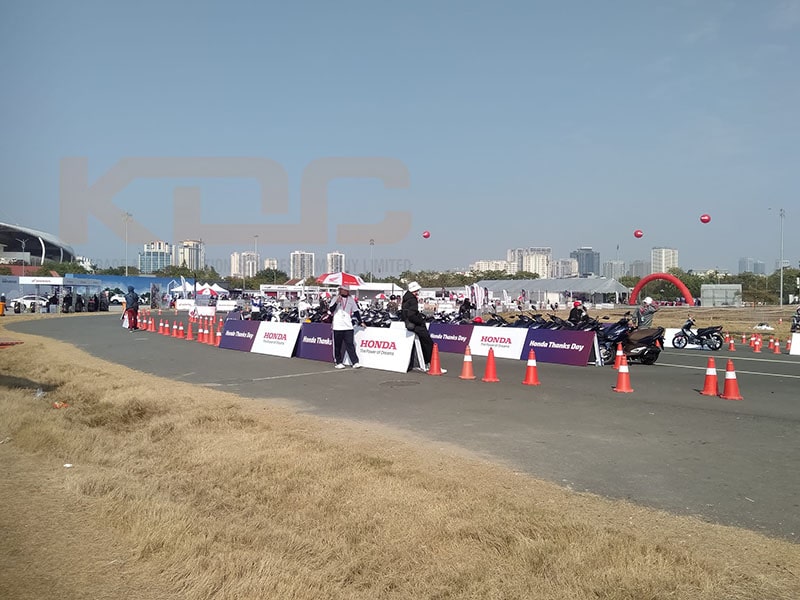 Đảm bảo sạch sẽ trong suốt sự kiện của Sự kiện Honda Thanks Day tại sân F1 Mỹ ĐÌnh